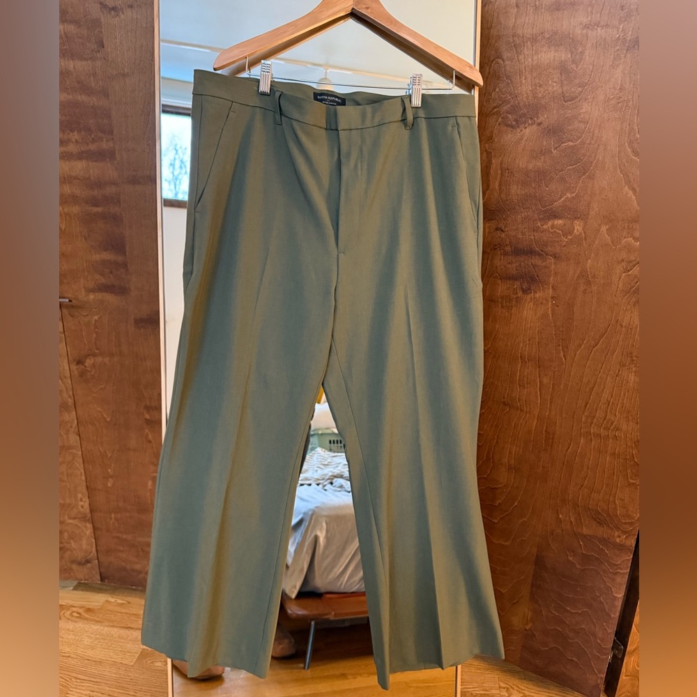 Banana Republic Olive Green Trousers